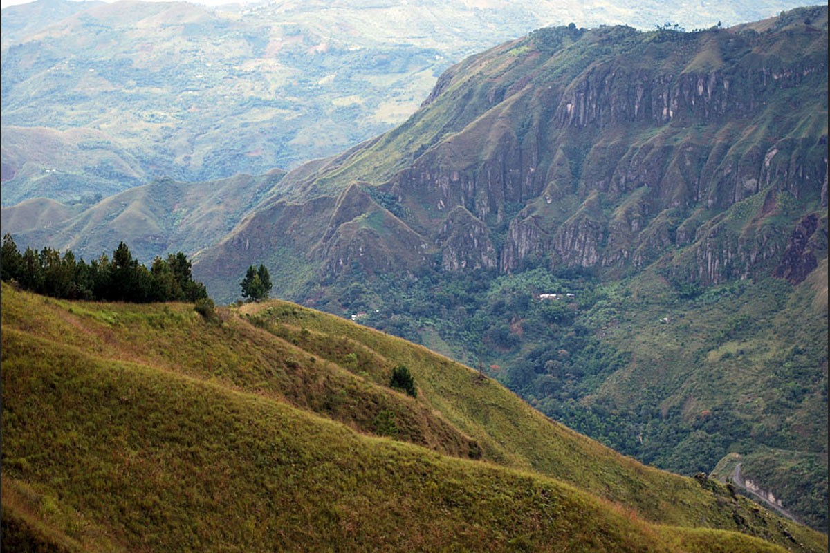 The hills around the pre-Columbian burial tombs at Tierradentro, in the department of Cauca - not a road, house or telegraph wire in sight.
