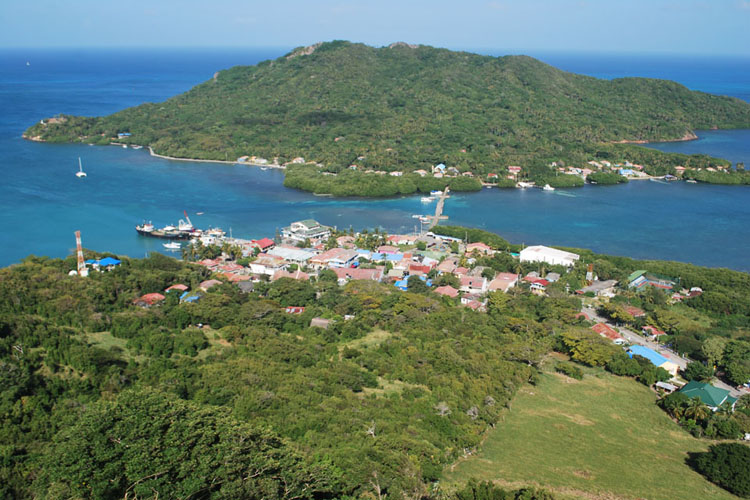 Today Santa Isabel, better known as Town, is the largest settlement on Providence. 
